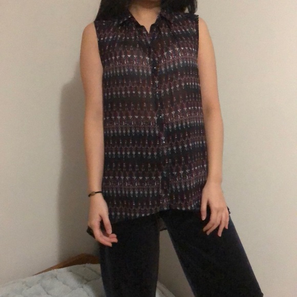 H&M button down sleeveless collared hi-lo - Picture 1 of 3